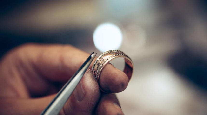 CNC processing of jewelry