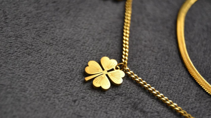 CNC processing of jewelry